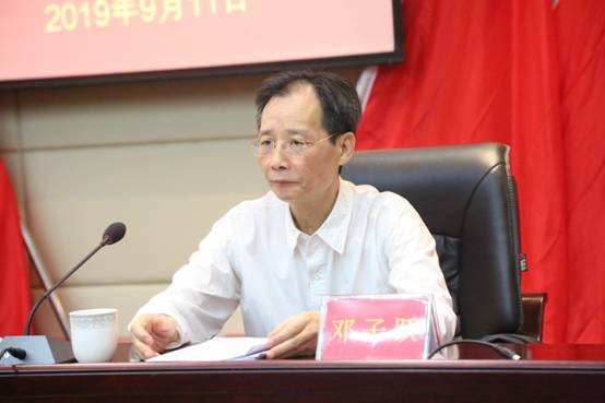 G:\谢冰的文件夹\新闻稿件\2019年\9月份\不忘初心主题动员会\不忘初心主题动员会\MK6A8451.jpg
